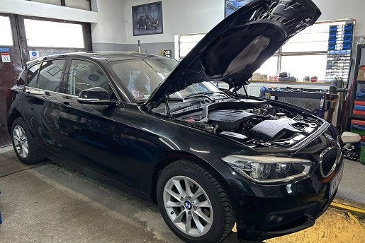 BMW F20 118i