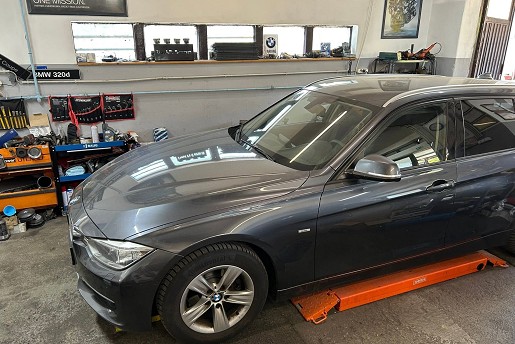 BMW F31 320D